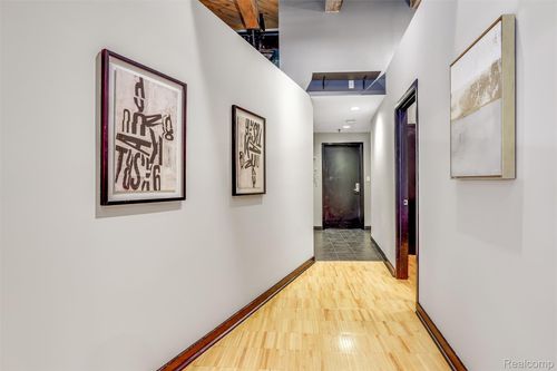 13-200 River Pl, Detroit, MI, 48207 | Card Image