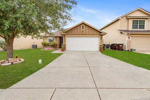 4719 Badland Beacon, Converse, TX, 78109-3667 | Card Image