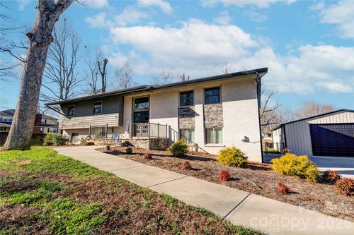 241 Howington St, Shelby, NC, 28152-9523 | Card Image