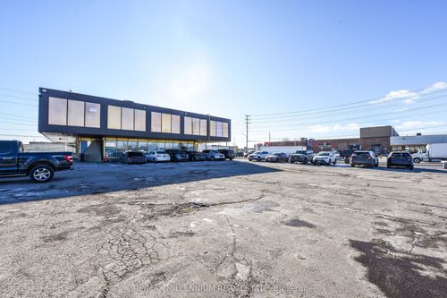 107-1300 Steeles Ave E, Brampton, ON, L6T1A2 | Card Image
