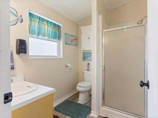 327 Bayshore Dr, House other with 3 bedrooms, 3 bathrooms and null parking in Palacios TX | Image 22