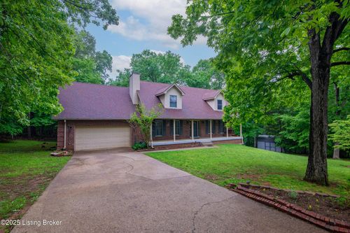 17 Bittersweet Pl, Brandenburg, KY, 40108-9543 | Card Image