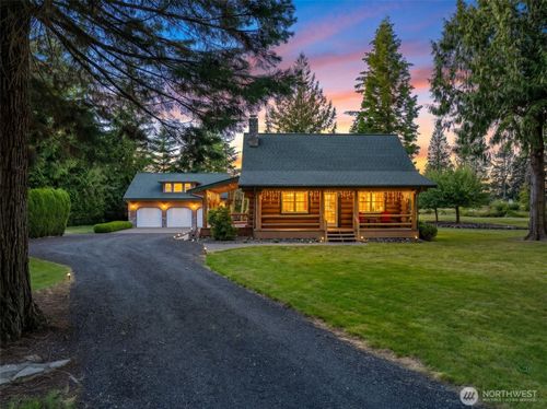 231 Winter Rd, Winlock, WA, 98596-9376 | Card Image