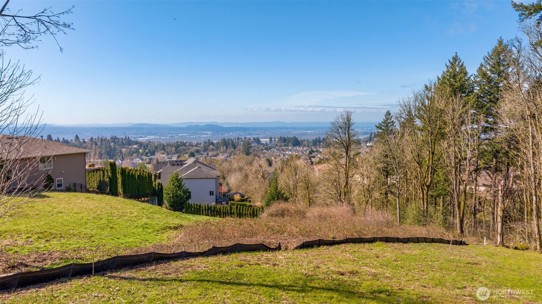 Land in Camas