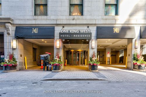1706-1 King St W, Toronto, ON, M5H1A1 | Card Image