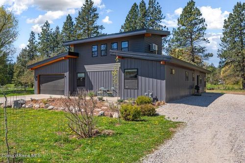 10130 W Pine St, Sandpoint, ID, 83864-7353 | Card Image
