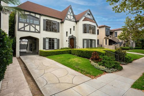 407 N Orange Drive, Los Angeles, CA, 90036 | Card Image