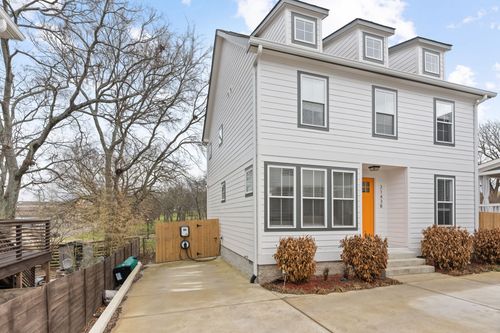 b-2143 Burns St, Nashville, TN, 37216-3801 | Card Image