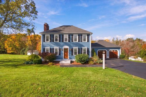 13 Watson Ln, Rutland, MA, 01543-1348 | Card Image