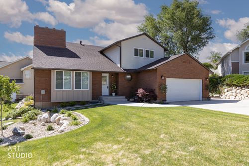 88 W 950 N, Farmington, UT, 84025-3713 | Card Image