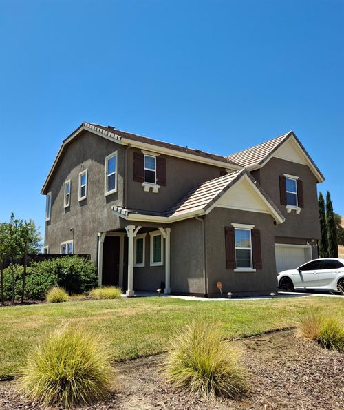 21113 Pinot Noir Dr, Patterson, CA, 95363-8932 | Card Image