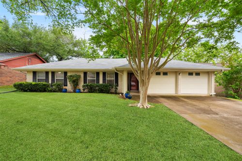 2111 Madden Rd, Temple, TX, 76502-2835 | Card Image