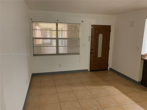 b10-1851 Ne 168th St, North Miami Beach, FL, 33162-3078 | Card Image