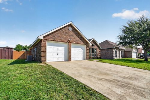 707 Fairview Ave, Seagoville, TX, 75159-1787 | Card Image