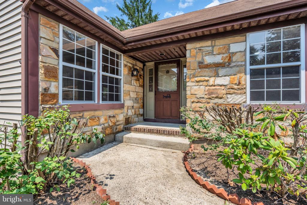 Residential in MONROE TOWNSHIP 5
