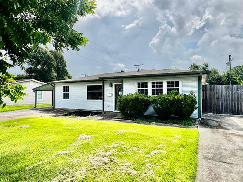 2301 7th St, Port Neches, TX, 77651-4011 | Card Image