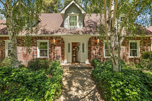 2505 Raleigh Ct, Turlock, CA, 95382-7006 | Card Image
