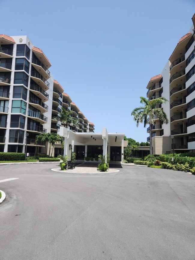 APT-601 - 899 Jeffery St, Condo with 2 bedrooms, 2 bathrooms and null parking in Boca Raton FL | Image 24
