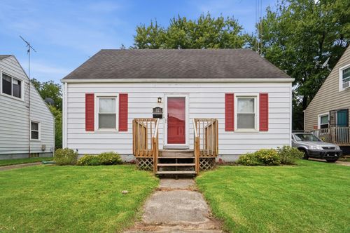 1027 N Burnett Rd, Springfield, OH, 45503-4741 | Card Image
