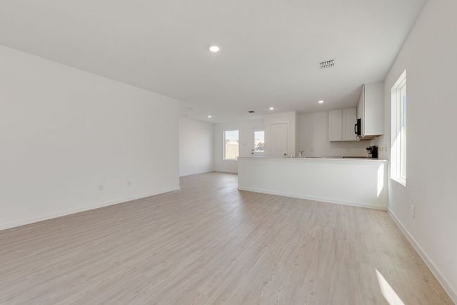 3800 Chambray Dr, House other with 3 bedrooms, 2 bathrooms and null parking in Sherman TX | Image 5