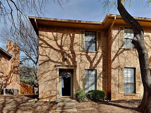 7318 Kingswood Cir, Fort Worth, TX, 76133-6515 | Card Image