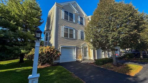 3-3 Harbor Mist Dr, Fairhaven, MA, 02719-1900 | Card Image