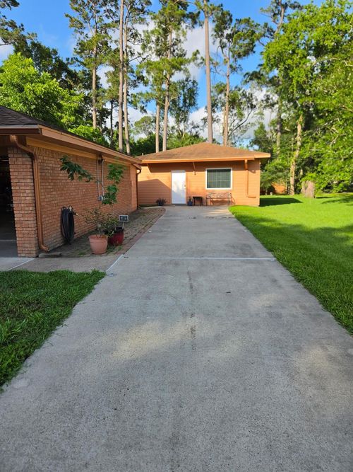 3118 Timber Ln, Dickinson, TX, 77539-4722 | Card Image