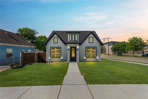 3021 Avenue J, Fort Worth, TX, 76105-3132 | Card Image
