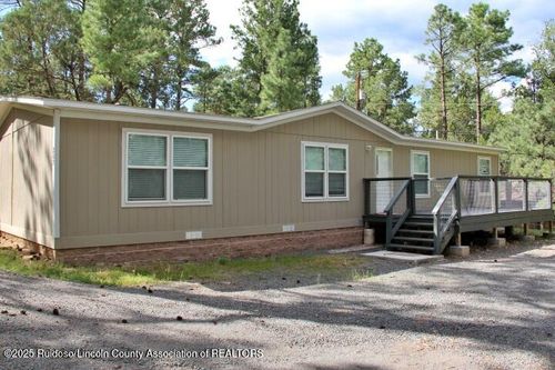 207 Mockingbird Ln, Ruidoso, NM, 88345-9149 | Card Image