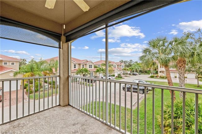 Balcony with ceiling fan | Image 15