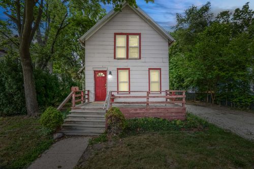 124 Felch St, Ann Arbor, MI, 48103-3330 | Card Image