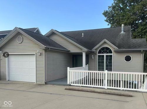 2320 Lane 150 Hamilton Lk, Hamilton, IN, 46742-9331 | Card Image