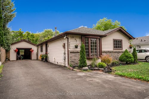 754 Downview Cres, Oshawa, ON, L1H7W3 | Card Image