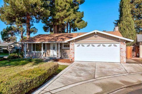 34312 Cornwallis Ct, Fremont, CA, 94555-2335 | Card Image