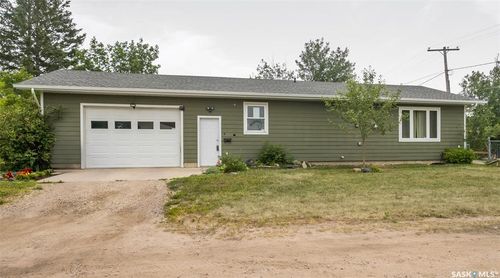 1255 18th St W, Prince Albert, SK, S6V4B6 | Card Image