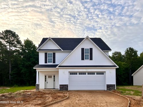 240 Sacksonia St, Raeford, NC, 28376-1608 | Card Image