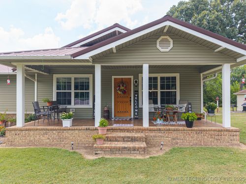 105 S Gray St, Pocola, OK, 74902-2608 | Card Image
