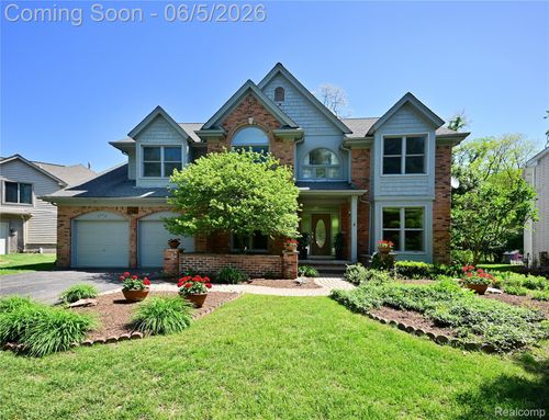 2749 Nicole Ct, West Bloomfield, MI, 48324-2181 | Card Image