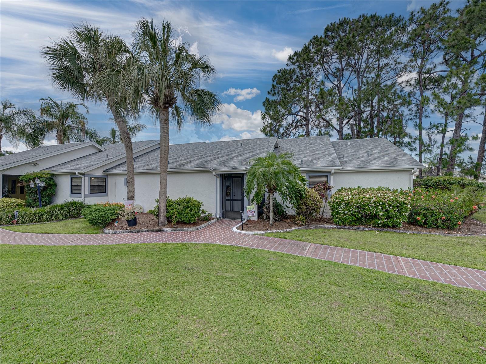 Spry Ct, Sun City Center, FL 33573