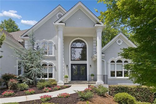 245 Plantation Way, Roswell, GA, 30075 | Card Image