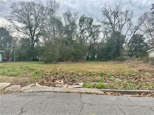 1565 Orange St, Mobile, AL, 36605-4843 | Card Image