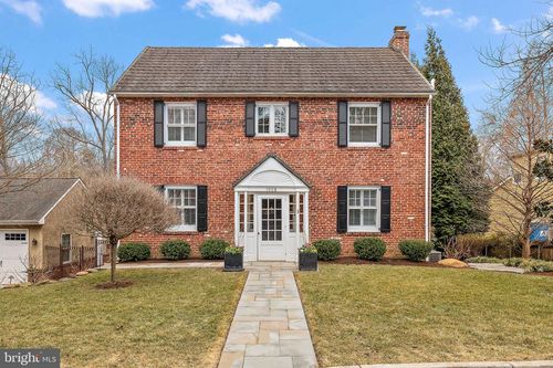 190 Brecks Ln, Greenville, DE, 19807-3009 | Card Image