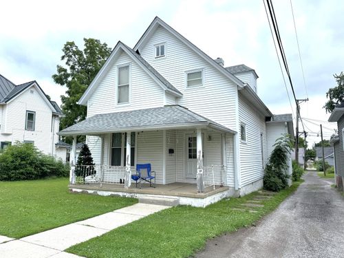 208 Morgan St, Crawfordsville, IN, 47933-1821 | Card Image