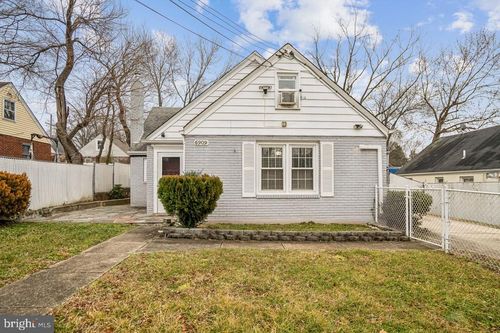 6909 Standish Dr, HYATTSVILLE, MD, 20784-2537 | Card Image