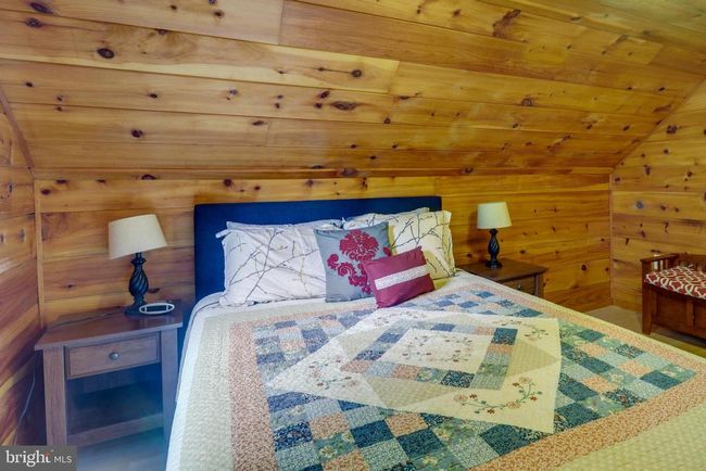 882 Lazy River West Rd, House other with 2 bedrooms, 2 bathrooms and null parking in LURAY VA | Image 23