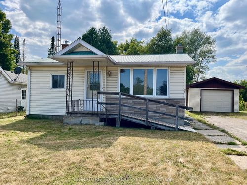 44 Alice St, Eganville, ON, K0J1T0 | Card Image