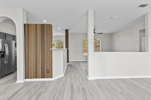 1618 Se Ridgewood St, Port St Lucie, FL, 34952-6550 | Card Image