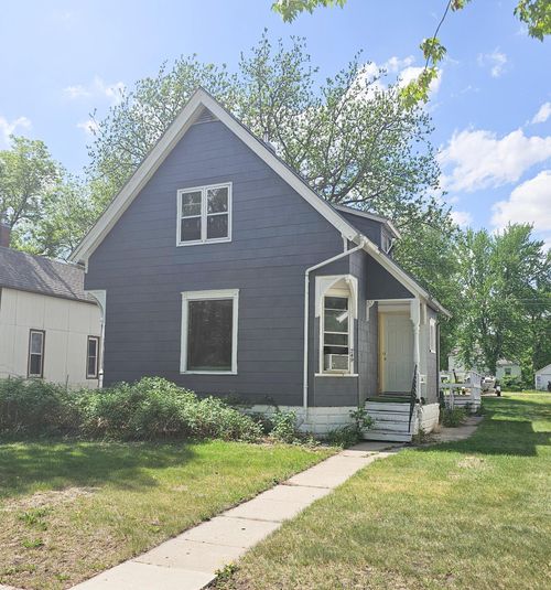 249 Hollett St, Tracy, MN, 56175-1227 | Card Image