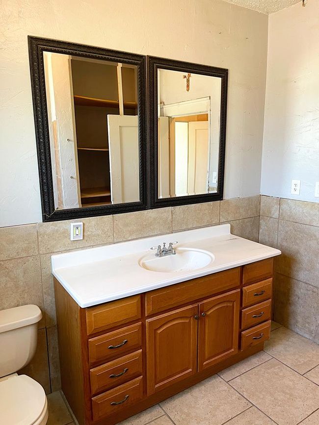 501 E 15 Th St, House other with 2 bedrooms, 1 bathrooms and 2 parking in Big Spring TX | Image 24