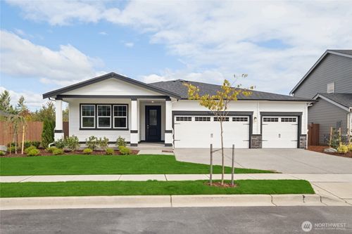 28-743 Se 12th Pl, North Bend, WA, 98045-8314 | Card Image